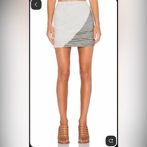 Bella Luxx Monochrome Striped Mini Skirt